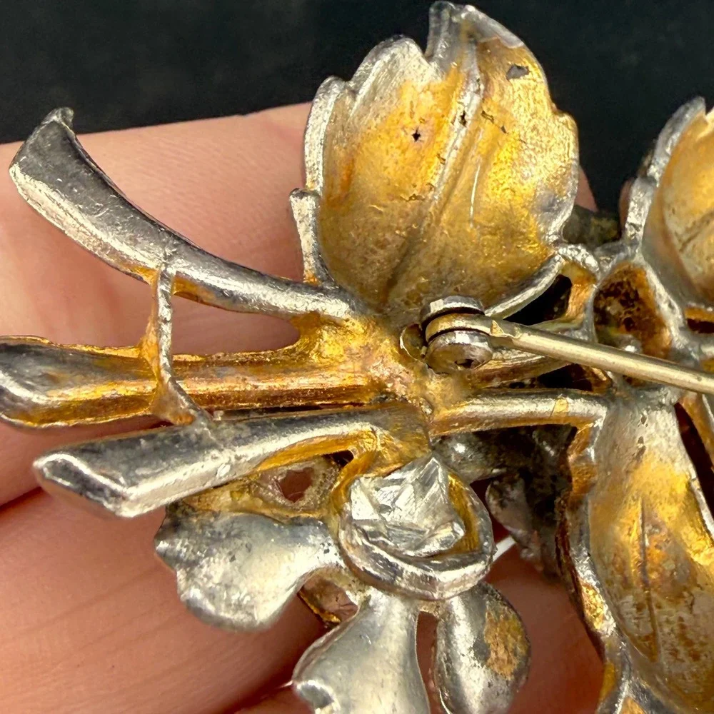 Vintage Pot Metal Brooch Flower Red Rhinestone Spray